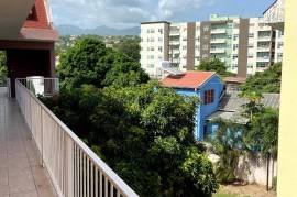 2 Bedrooms 2 Bathrooms, Apartment for Sale in Kingston 6