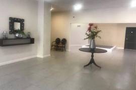 1 Bedrooms 1 Bathrooms, Apartment for Sale in Kingston 19