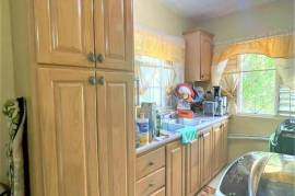 1 Bedrooms 1 Bathrooms, Apartment for Sale in Kingston 8