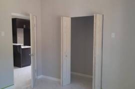 1 Bedrooms 1 Bathrooms, Apartment for Sale in Kingston 19