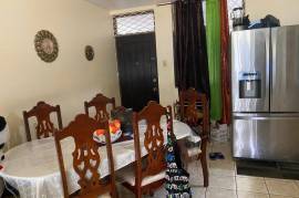 2 Bedrooms 2 Bathrooms, Apartment for Sale in Kingston 8