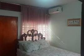 2 Bedrooms 2 Bathrooms, Apartment for Sale in Kingston 8