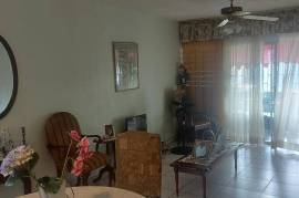 2 Bedrooms 2 Bathrooms, Apartment for Sale in Kingston 8