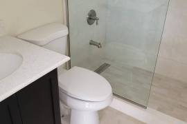 1 Bedrooms 1 Bathrooms, Apartment for Sale in Kingston 19