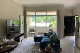 1 Bathrooms, Apartment for Sale in Kingston 19