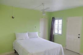 2 Bedrooms 2 Bathrooms, Apartment for Sale in Kingston 19