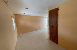 1 Bathrooms, Apartment for Sale in Kingston 6