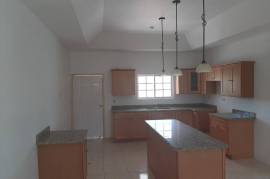 2 Bedrooms 2 Bathrooms, Apartment for Sale in Black River