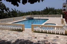 4 Bedrooms 4 Bathrooms, Apartment for Rent in Montego Bay