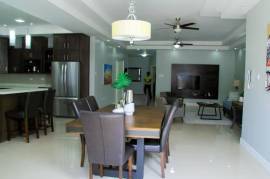 3 Bedrooms 4 Bathrooms, Apartment for Rent in Kingston 6