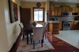 3 Bedrooms 4 Bathrooms, Apartment for Rent in Kingston 6