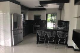 2 Bedrooms 2 Bathrooms, Apartment for Rent in Kingston 8