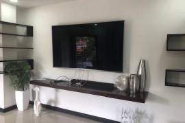 2 Bedrooms 2 Bathrooms, Apartment for Rent in Kingston 8