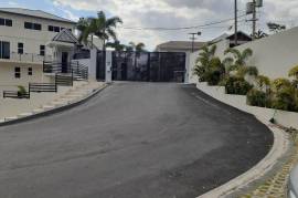 3 Bedrooms 4 Bathrooms, Apartment for Rent in Kingston 6