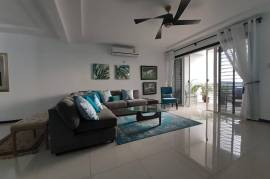 3 Bedrooms 4 Bathrooms, Apartment for Rent in Kingston 6