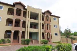 3 Bedrooms 4 Bathrooms, Apartment for Rent in Kingston 6