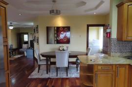 3 Bedrooms 4 Bathrooms, Apartment for Rent in Kingston 6