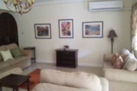 3 Bedrooms 4 Bathrooms, Apartment for Rent in Kingston 8