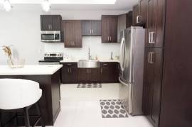 2 Bedrooms 3 Bathrooms, Apartment for Rent in Kingston 6