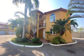 3 Bedrooms 4 Bathrooms, Apartment for Rent in Montego Bay