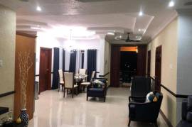 4 Bedrooms 4 Bathrooms, Apartment for Rent in Kingston 6