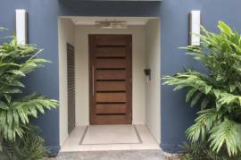 2 Bedrooms 2 Bathrooms, Apartment for Rent in Kingston 8