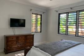 2 Bedrooms 2 Bathrooms, Apartment for Rent in Kingston 6