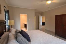 2 Bedrooms 2 Bathrooms, Apartment for Rent in Kingston 8