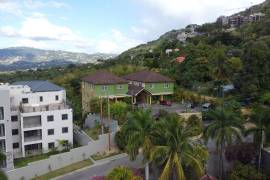 3 Bedrooms 3 Bathrooms, Apartment for Rent in Kingston 6