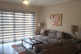 2 Bedrooms 2 Bathrooms, Apartment for Rent in Kingston 8