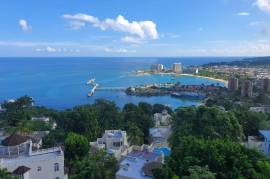 3 Bedrooms 3 Bathrooms, Apartment for Rent in Ocho Rios