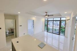 2 Bedrooms 2 Bathrooms, Apartment for Rent in Kingston 8