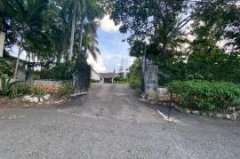 2 Bedrooms 2 Bathrooms, Apartment for Rent in Montego Bay