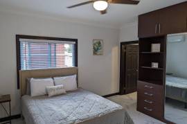 2 Bedrooms 3 Bathrooms, Apartment for Rent in Kingston 6