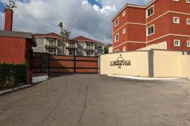 2 Bedrooms 3 Bathrooms, Apartment for Rent in Kingston 6