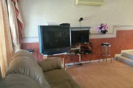 3 Bedrooms 3 Bathrooms, Apartment for Rent in Half Moon