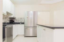 2 Bedrooms 2 Bathrooms, Apartment for Rent in Kingston 6