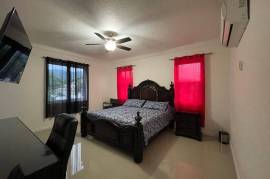 2 Bedrooms 3 Bathrooms, Apartment for Rent in Kingston 8