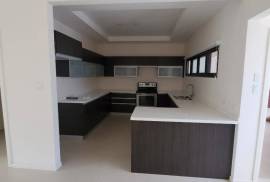 2 Bedrooms 3 Bathrooms, Apartment for Rent in Kingston 6