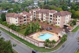 2 Bedrooms 3 Bathrooms, Apartment for Rent in Kingston 6