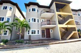 3 Bedrooms 3 Bathrooms, Apartment for Rent in Kingston 6