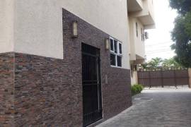 2 Bedrooms 2 Bathrooms, Apartment for Rent in Kingston 6