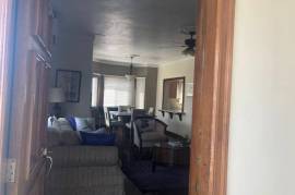 2 Bedrooms 3 Bathrooms, Apartment for Rent in Kingston 6