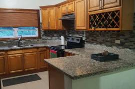 2 Bedrooms 3 Bathrooms, Apartment for Rent in Kingston 6