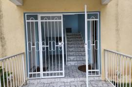 2 Bedrooms 2 Bathrooms, Apartment for Rent in Kingston 6