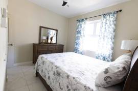 2 Bedrooms 2 Bathrooms, Apartment for Rent in Kingston 6