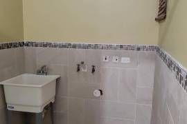 2 Bedrooms 3 Bathrooms, Apartment for Rent in Kingston 6