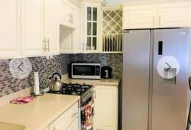 2 Bedrooms 3 Bathrooms, Apartment for Rent in Kingston 8