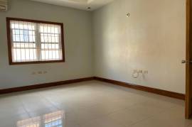 2 Bedrooms 3 Bathrooms, Apartment for Rent in Kingston 6