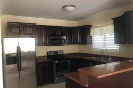 2 Bedrooms 2 Bathrooms, Apartment for Rent in Kingston 8